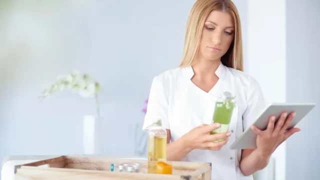 Maklon Skincare dengan Formula Natural